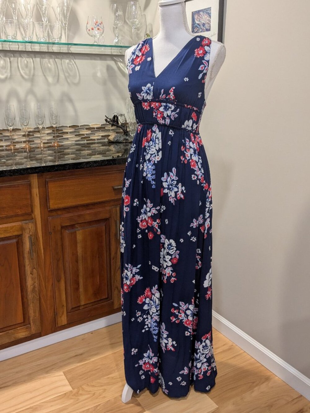 Japna Size Small Navy Floral Maxi Dress - V-Neck Smocked Waist & Button-Back